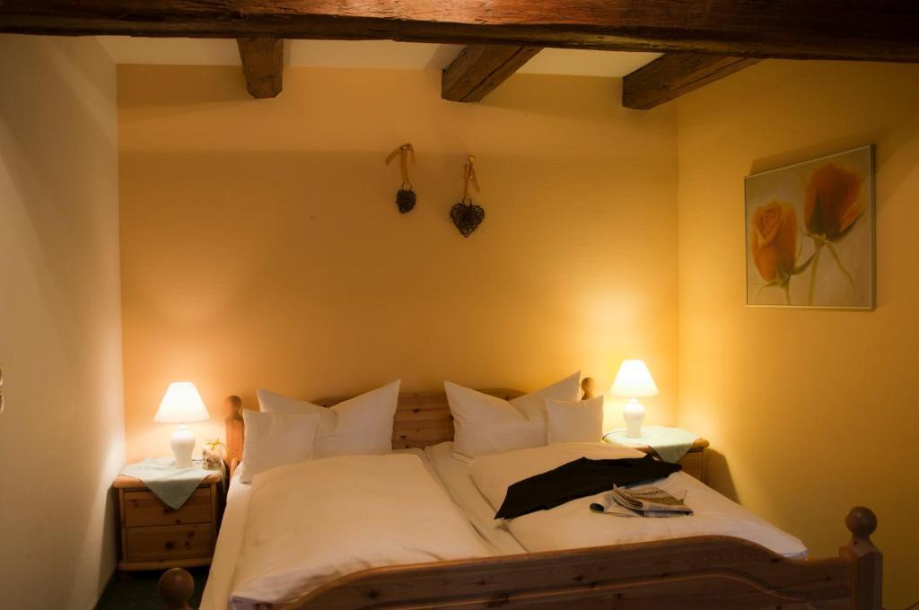 Hotel Schuberths Am Markt Buttenheim Habitación foto